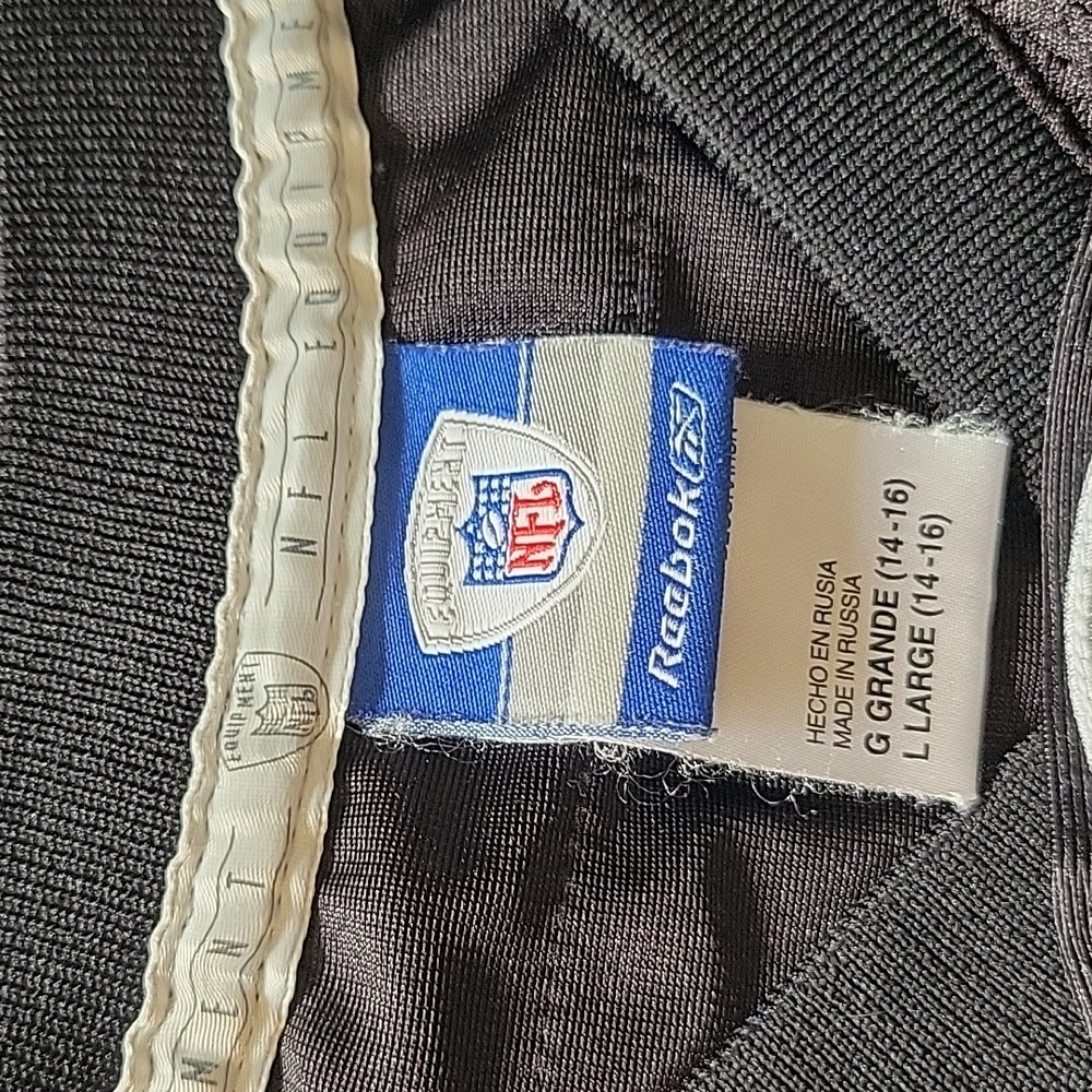 NFL Reebok Large (14-16) - Picture 10 of 10